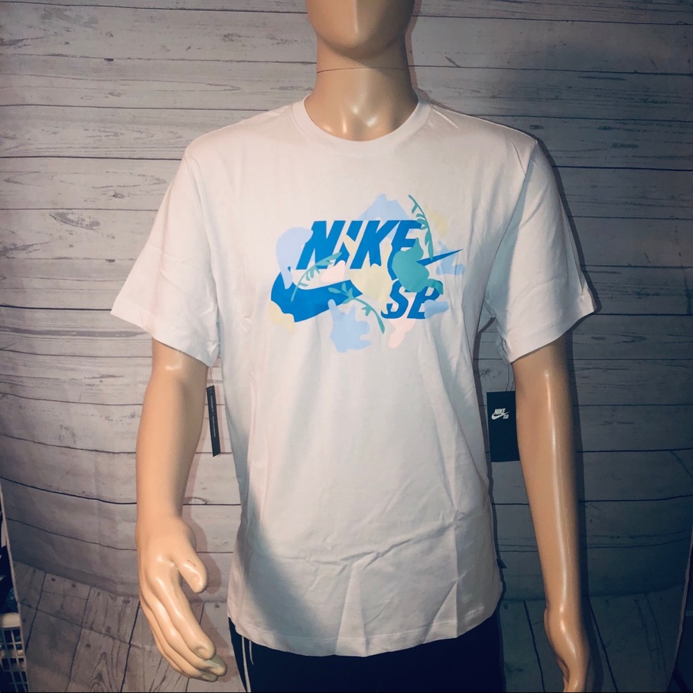 Men’s Brand New Nike Shirt